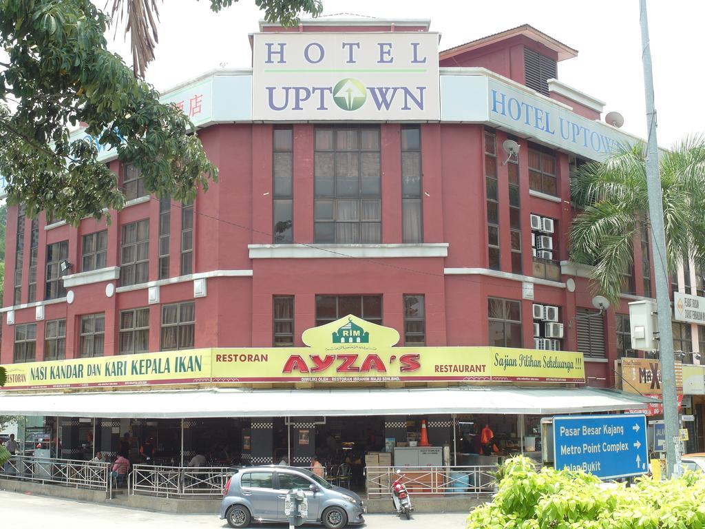 Uptown Hotel Каджанг Екстериор снимка